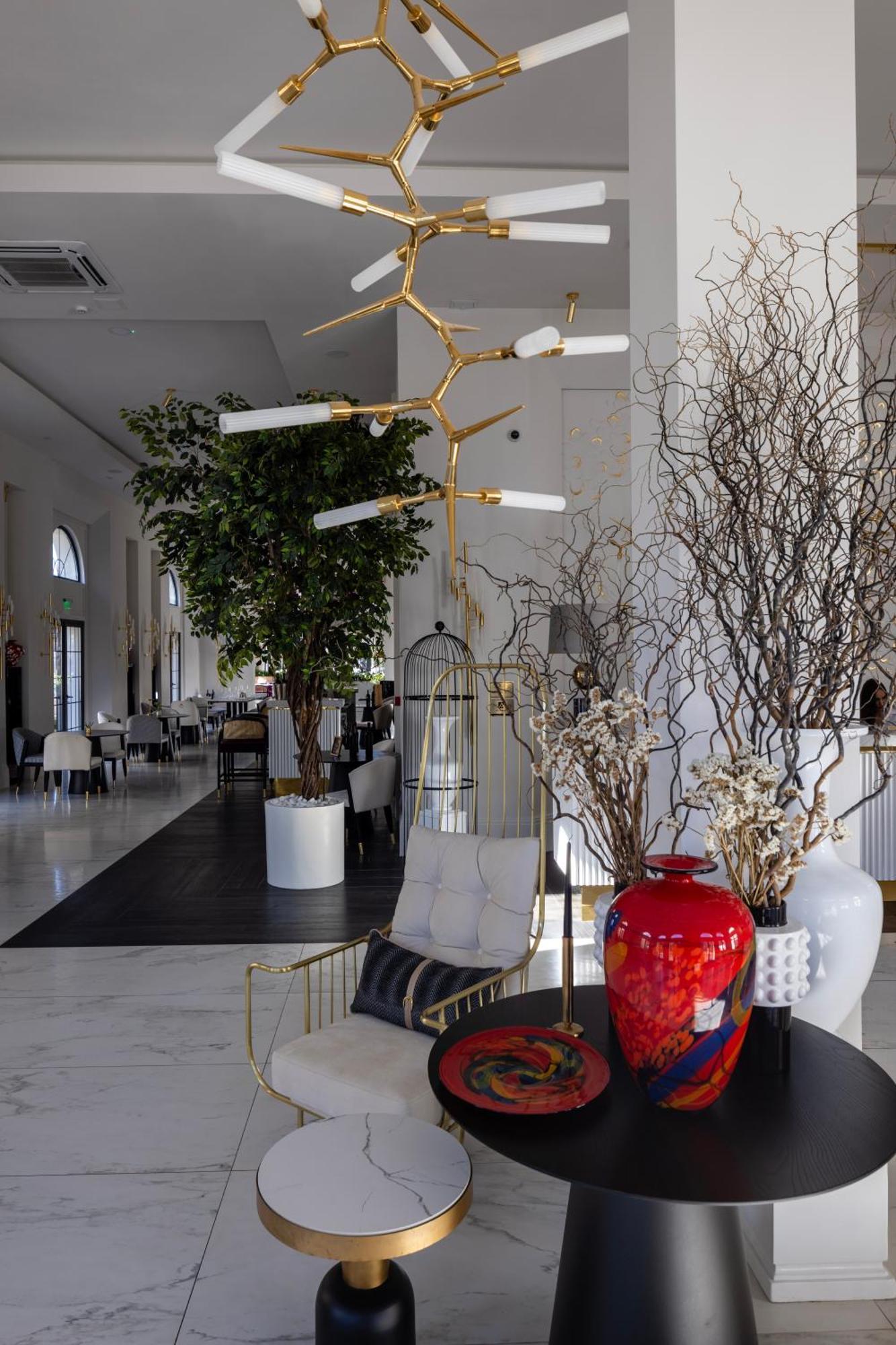 Zet Hotel Timişoara Exteriör bild